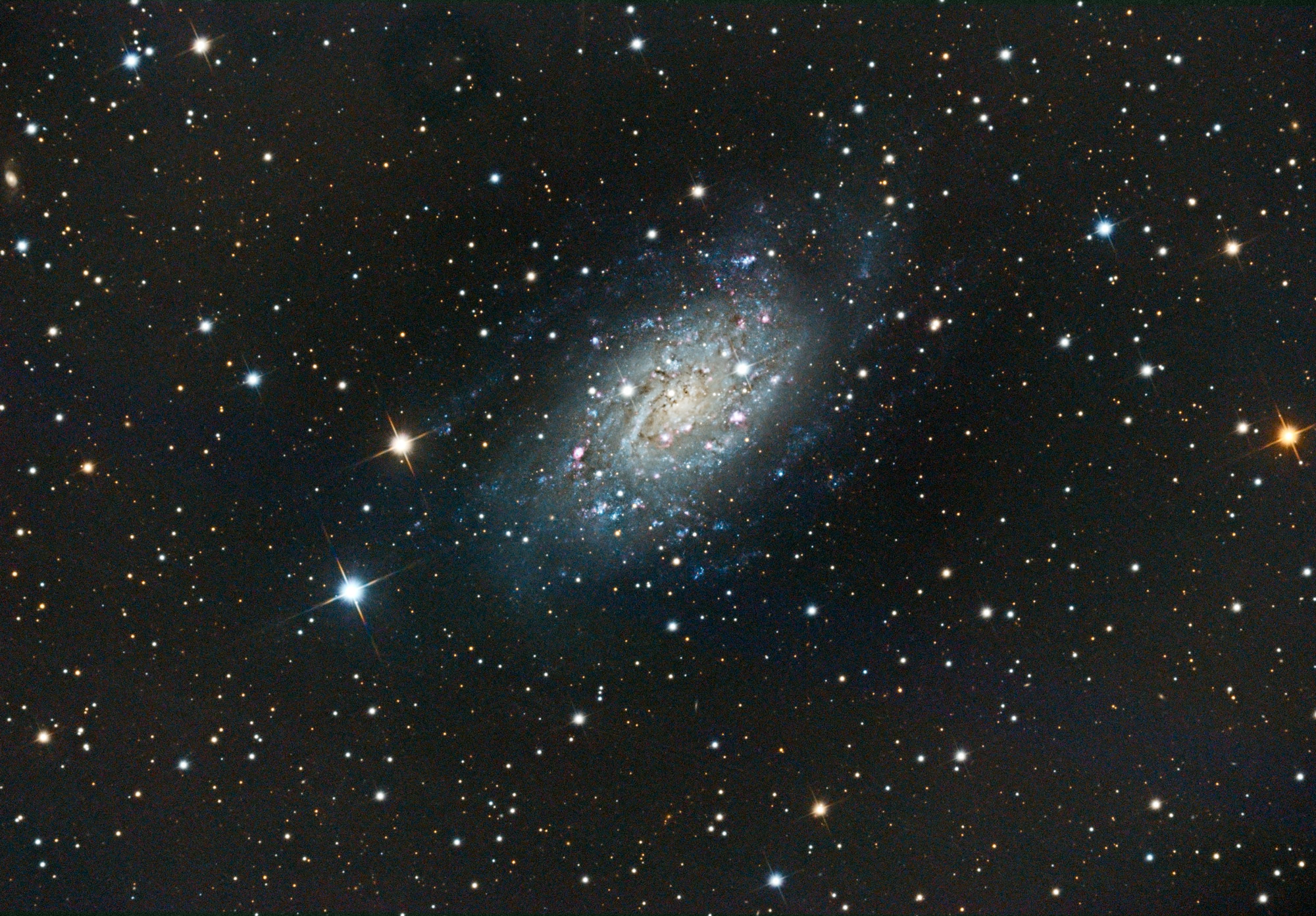 NGC2683