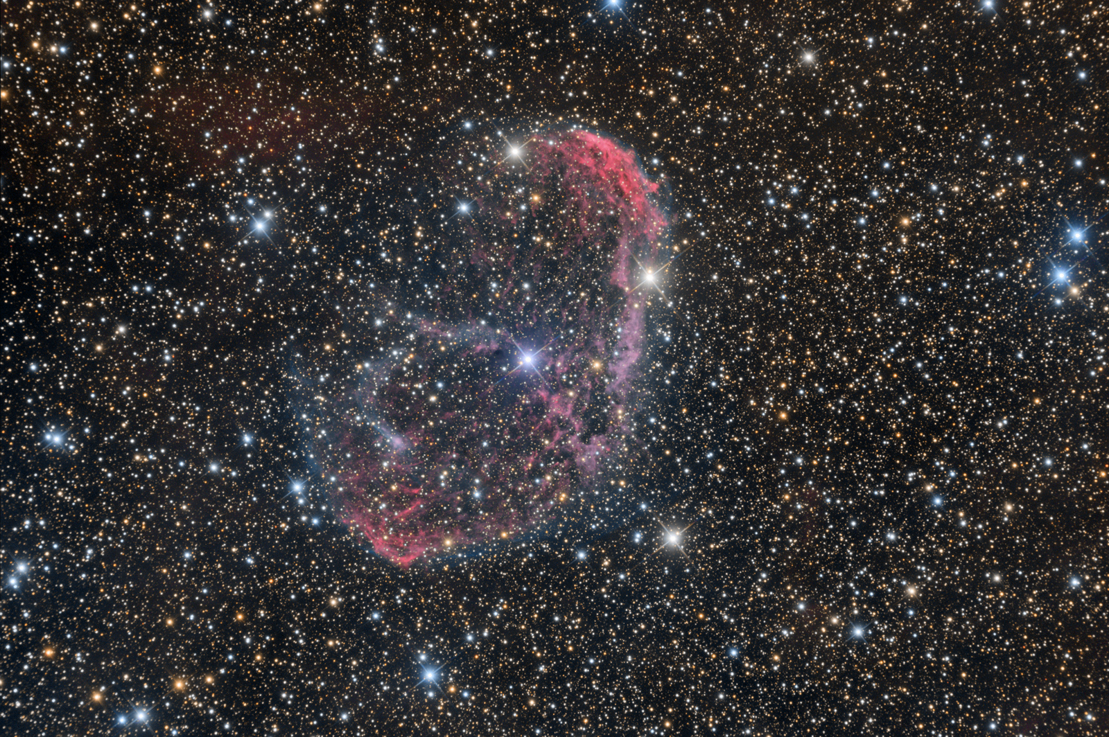 NGC6888 The Crescent Nebula LRGB